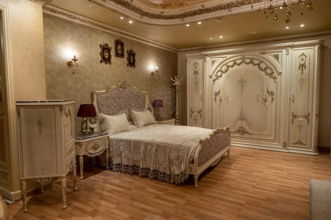 Classic Bedroom