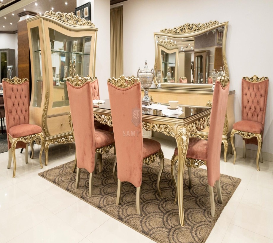 Classic Dining Room